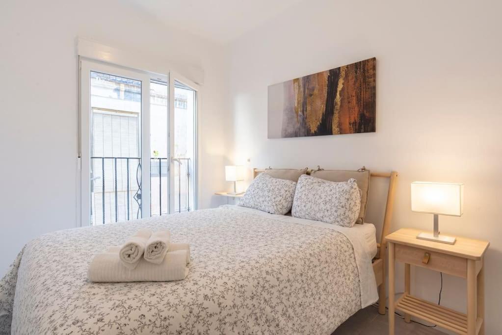 3 Bedroom Flat In Historic Centre مالقة المظهر الخارجي الصورة