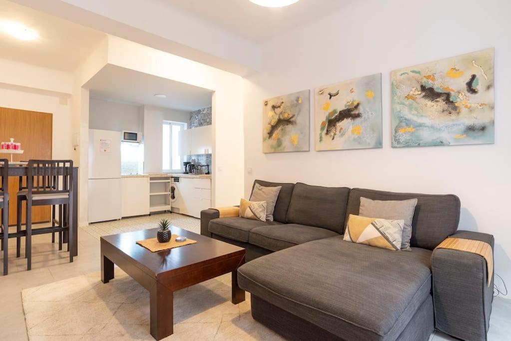 3 Bedroom Flat In Historic Centre مالقة المظهر الخارجي الصورة